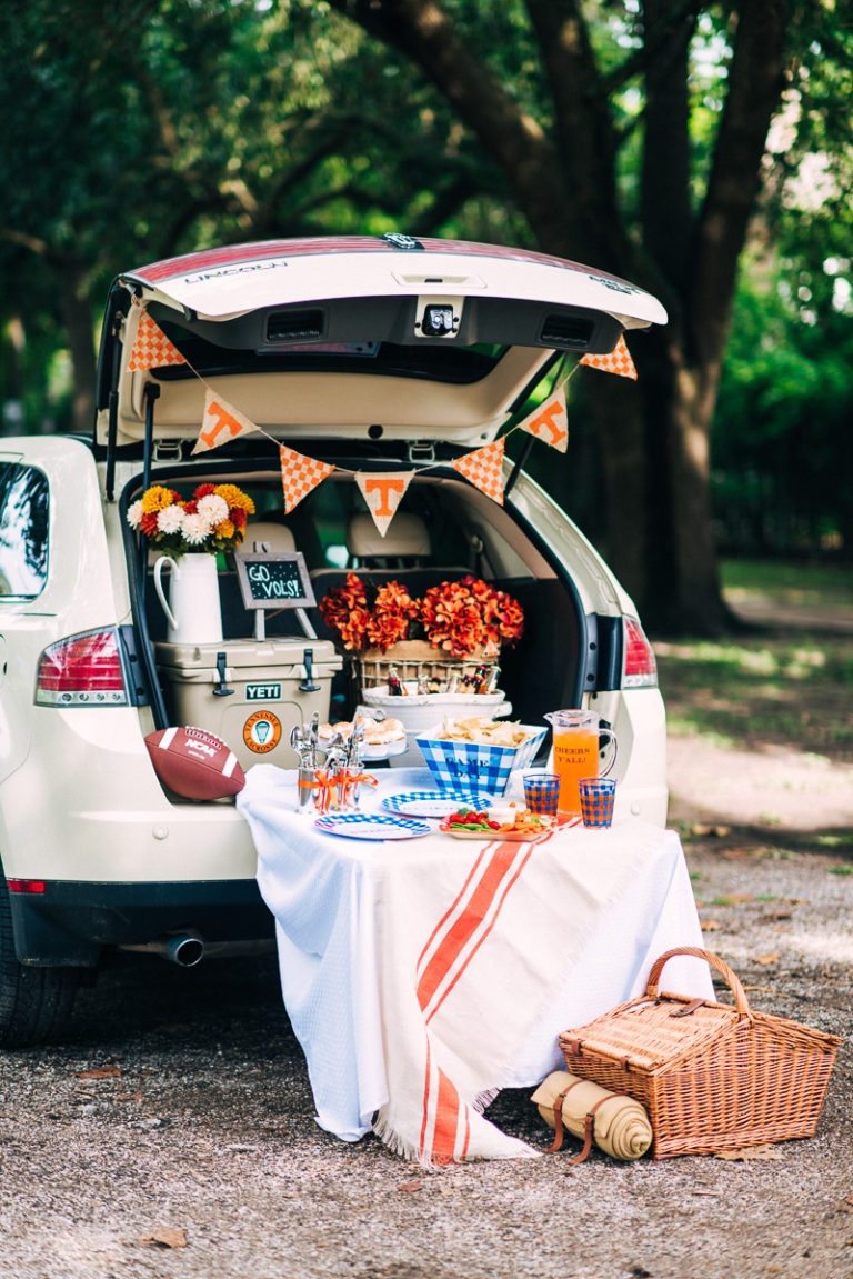 Tailgate Decorating to Kickoff Your Game Day Right