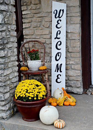 Fall Porch Design welcome sign
