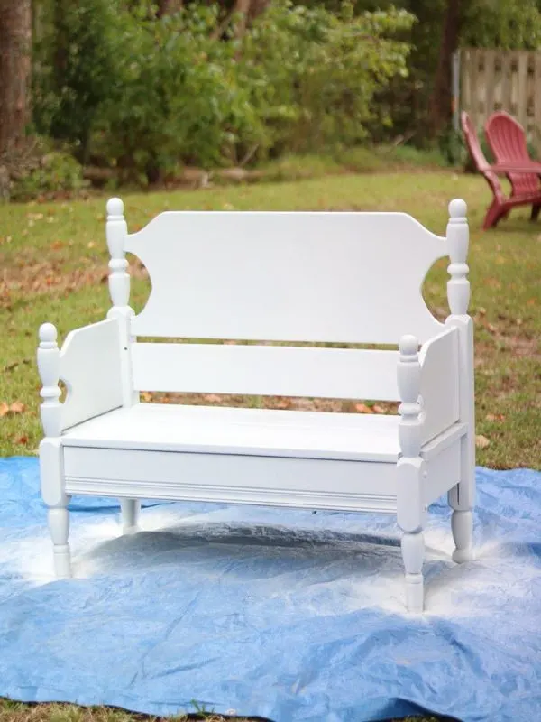 how to paint a bench