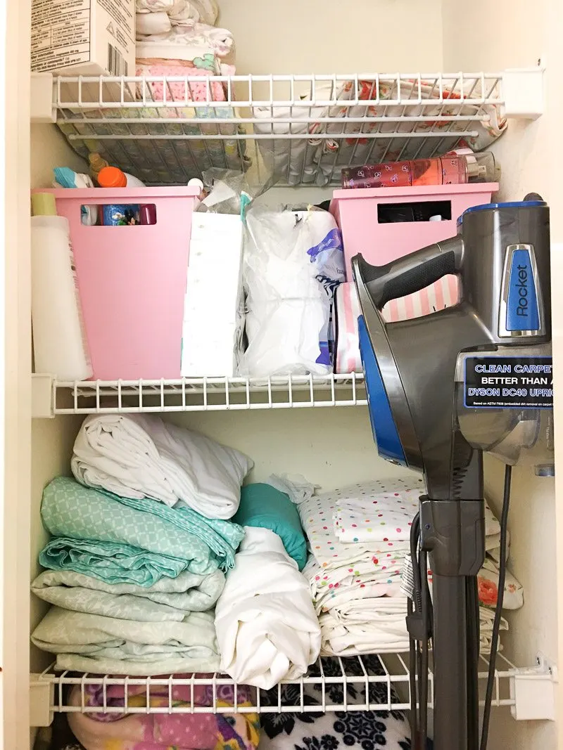 how to organize your home and stay organized by starting with a small project like a messy linen closet