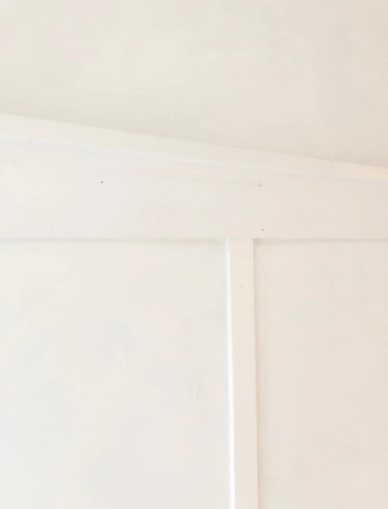 diy country style wainscot trim