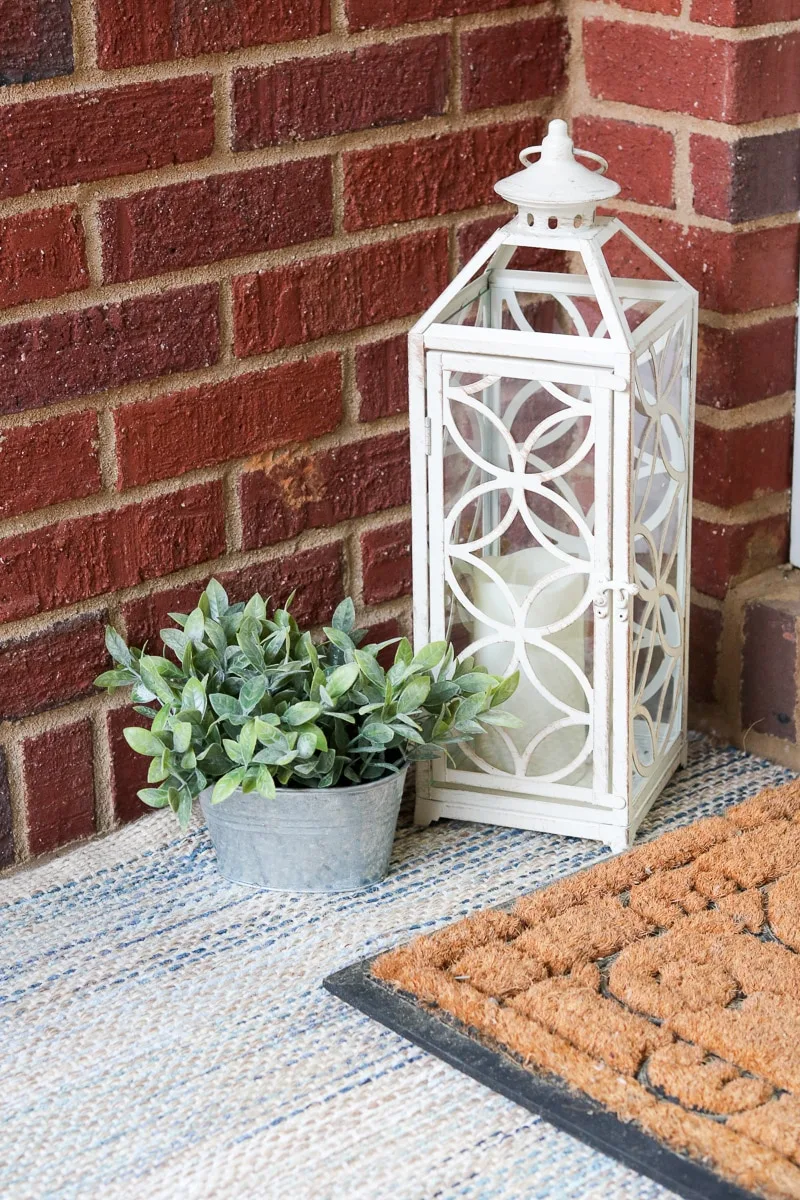 Accessories for small front porch decorating ideas
