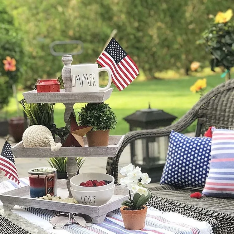 Outdoor fourth of July theme tiered tray