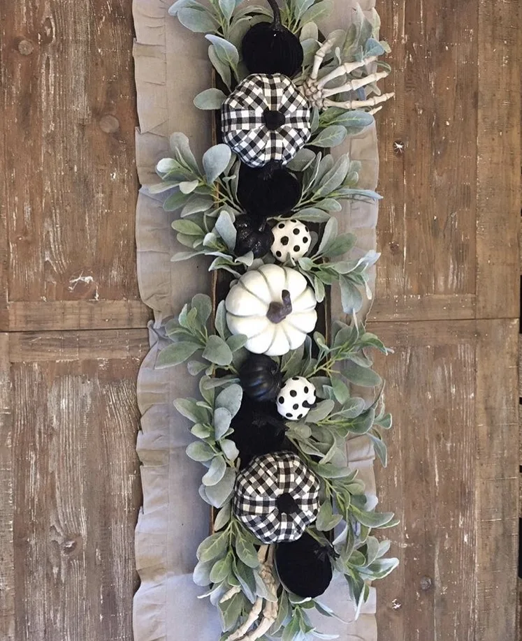Classy country Halloween Decor from X O Rita 87 Dough Bowl, Burlap Table Runner, Black & White Pumpkins and Skeletons