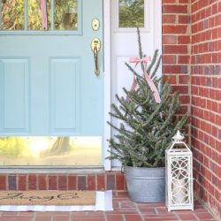 Christmas decorating ideas for porches