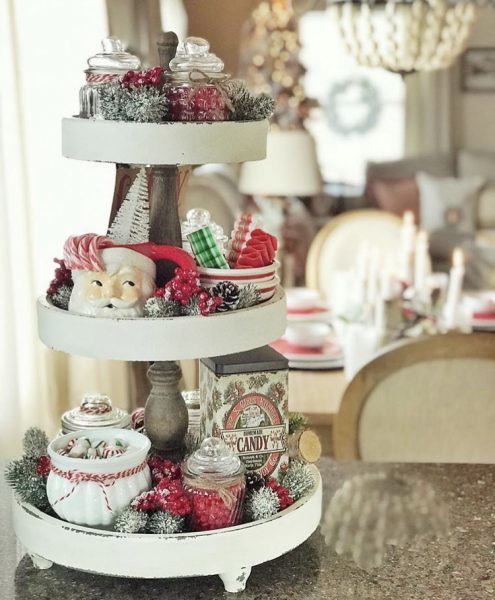 CHRISTMAS FARMHOUSE TIERED TRAYS FILLED WITH IDEAS