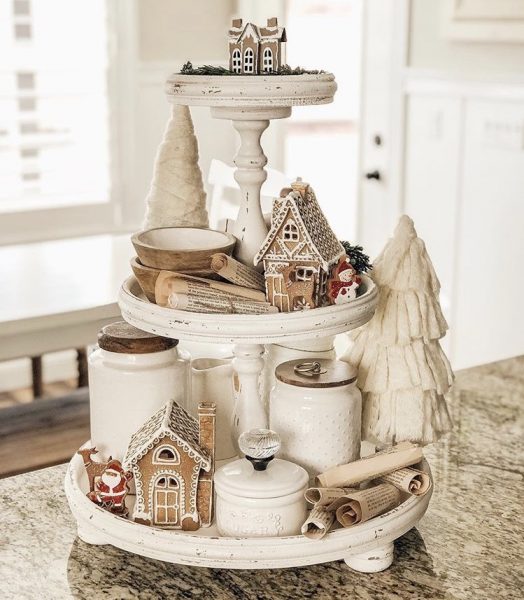 CHRISTMAS FARMHOUSE TIERED TRAYS FILLED WITH IDEAS