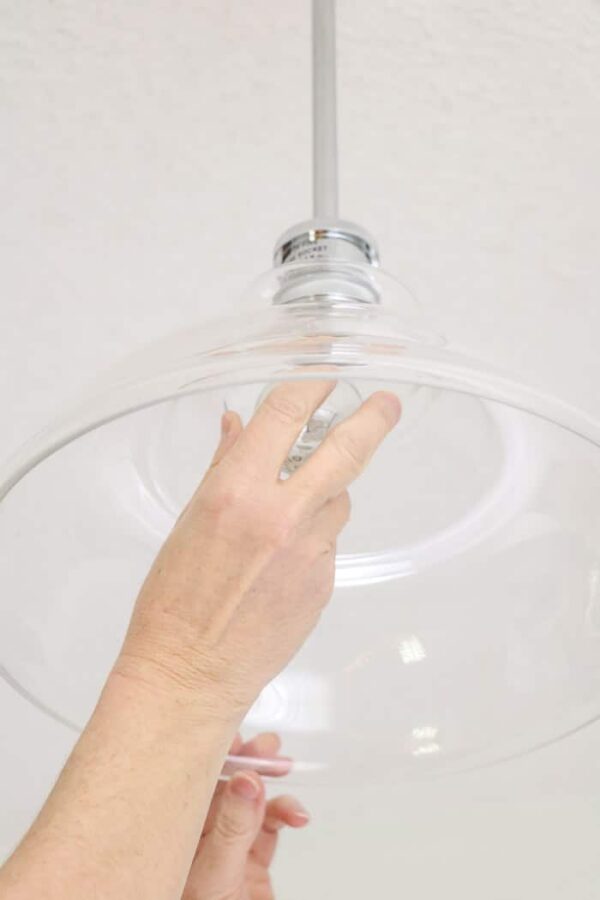 HOW TO CHANGE A CEILING LIGHT BULB LIFE ON SUMMERHILL