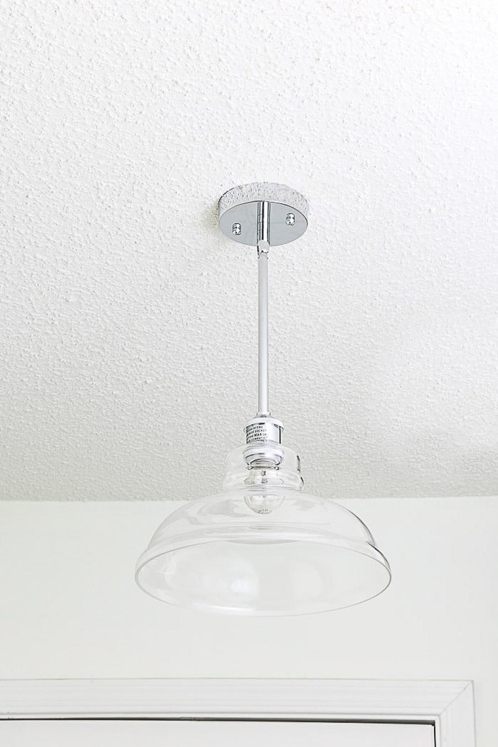 How To Change A Ceiling Light Bulb, How To Change Lampshade Ceiling
