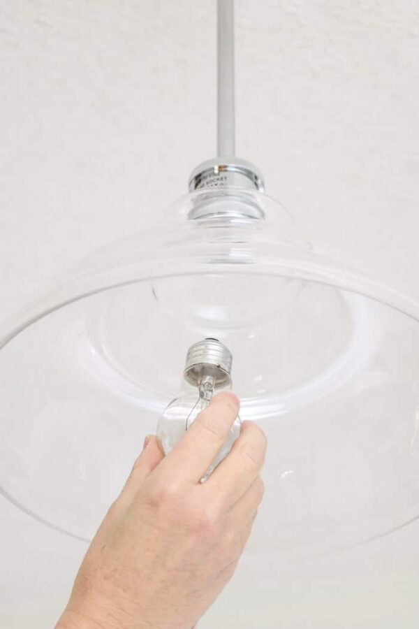HOW TO CHANGE A CEILING LIGHT BULB LIFE ON SUMMERHILL