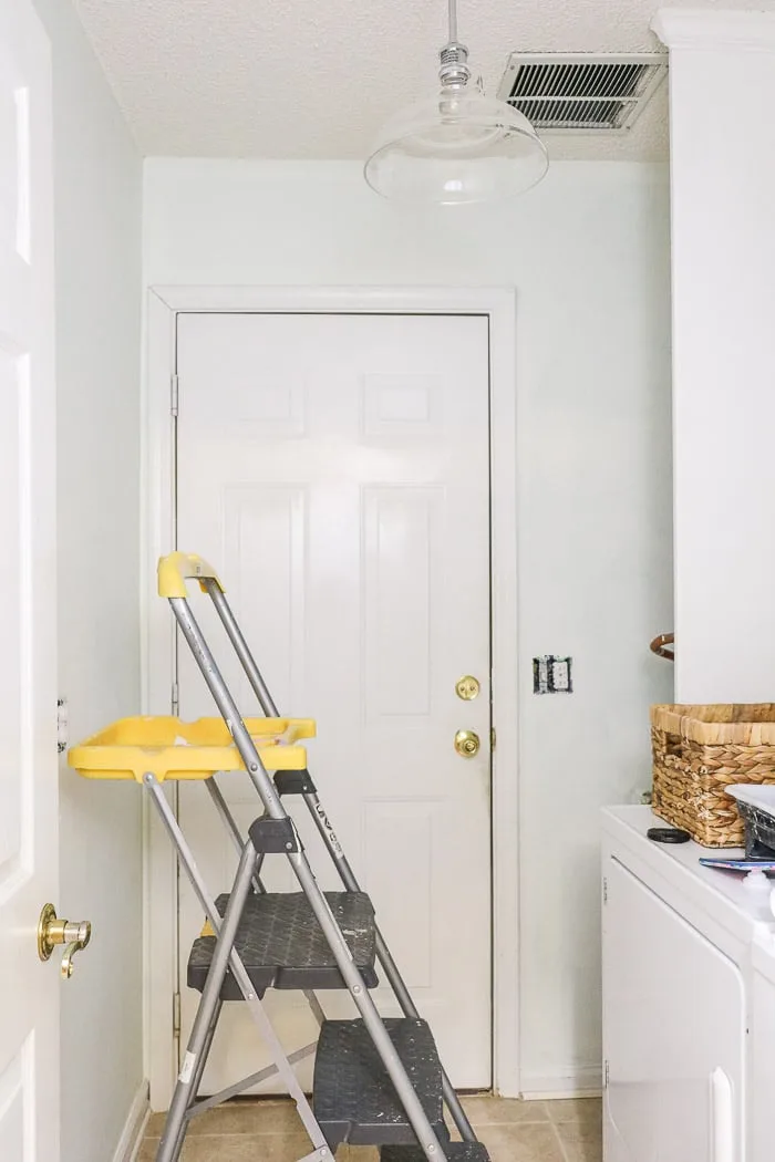 How to paint walls white finished laundry room