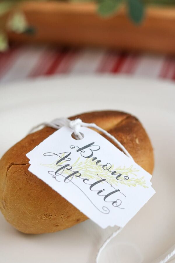 ITALIAN DINNER TABLE SETTING DECORATION IDEA