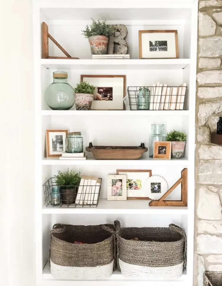 DIY Bookshelf Makeover by House by Hoff with How to Style Open Shelves