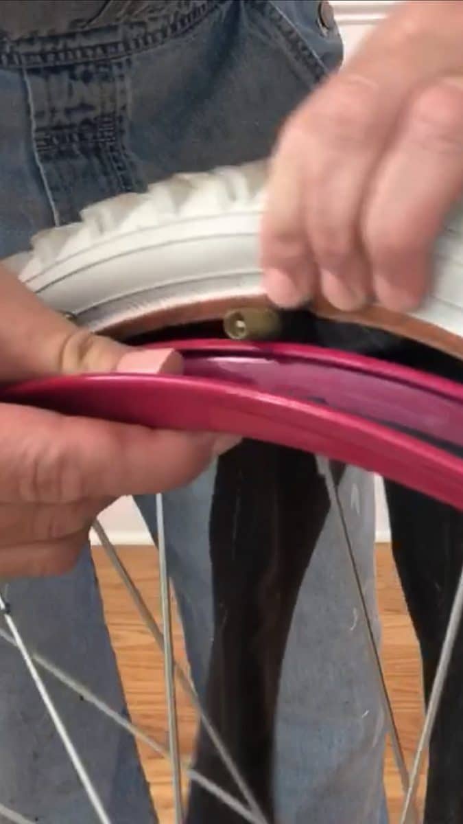 Removing bicycle tire from the rim
