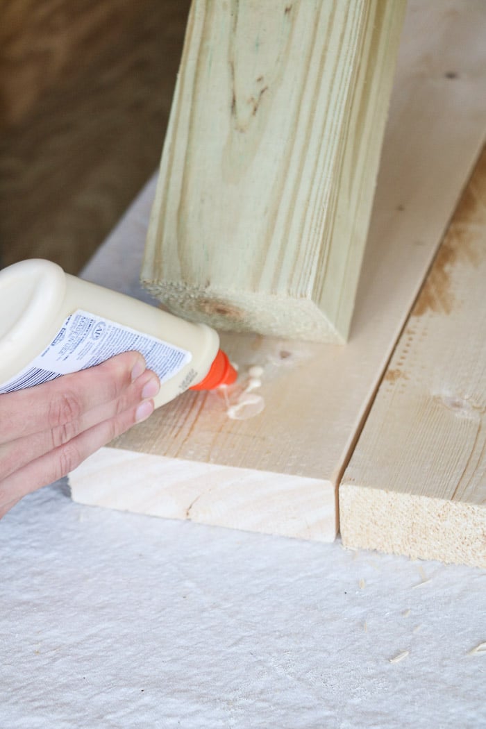 How to build a farmhouse table.  Add wood glue under the legs.