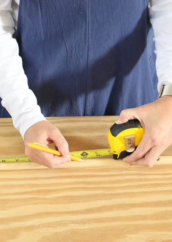 Measure and cut dowels to different sizes