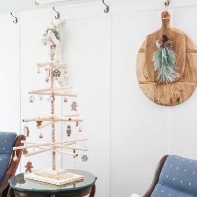 wooden dowel Christmas tree