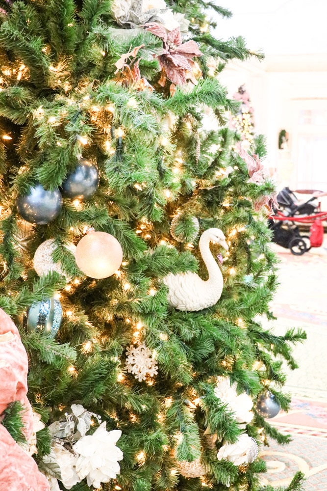 Victorian Christmas tree decorations and inspiration at Disney Grand Floridian
