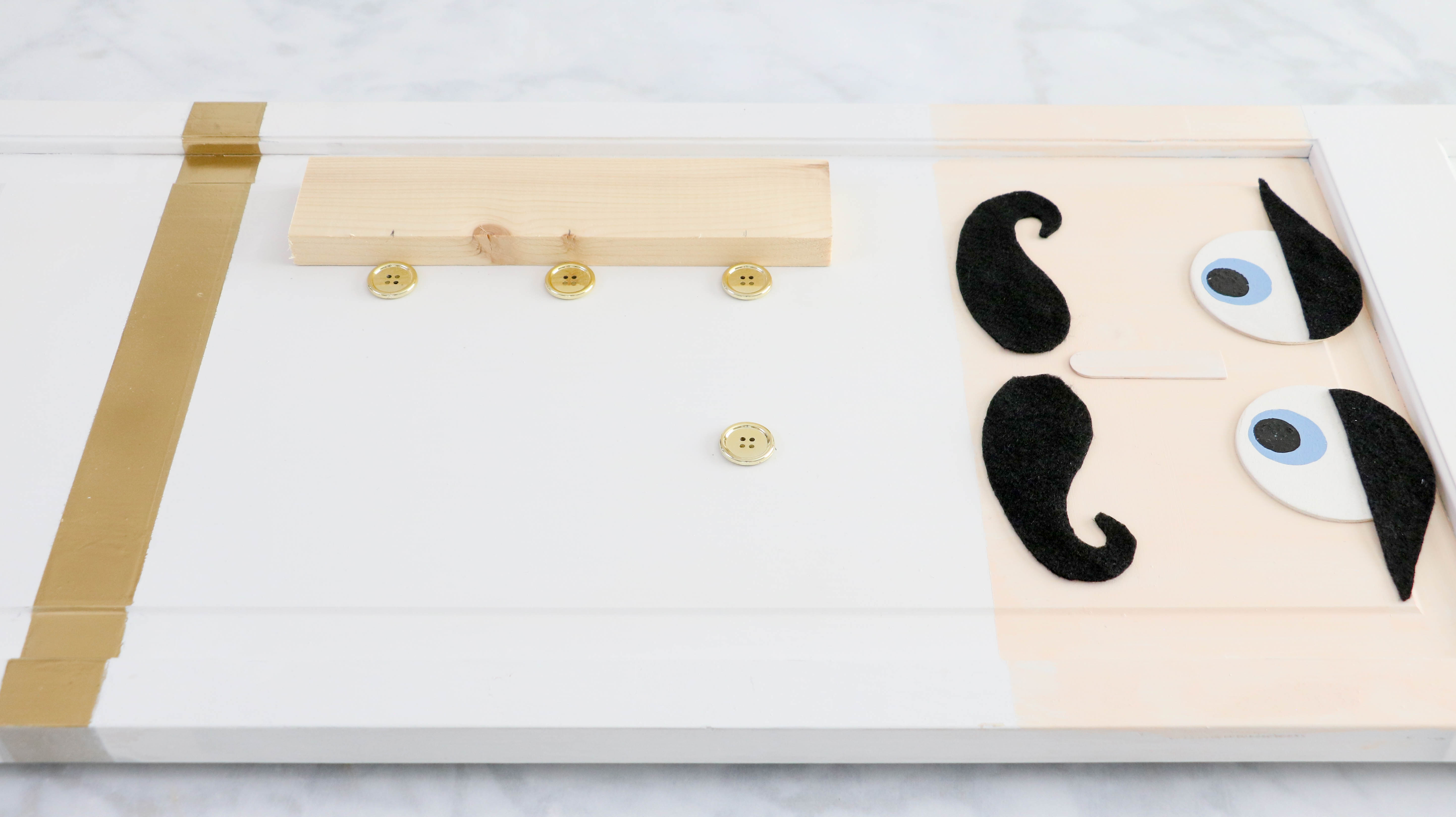 EASY UPCYCLED DIY LIFE SIZE NUTCRACKER