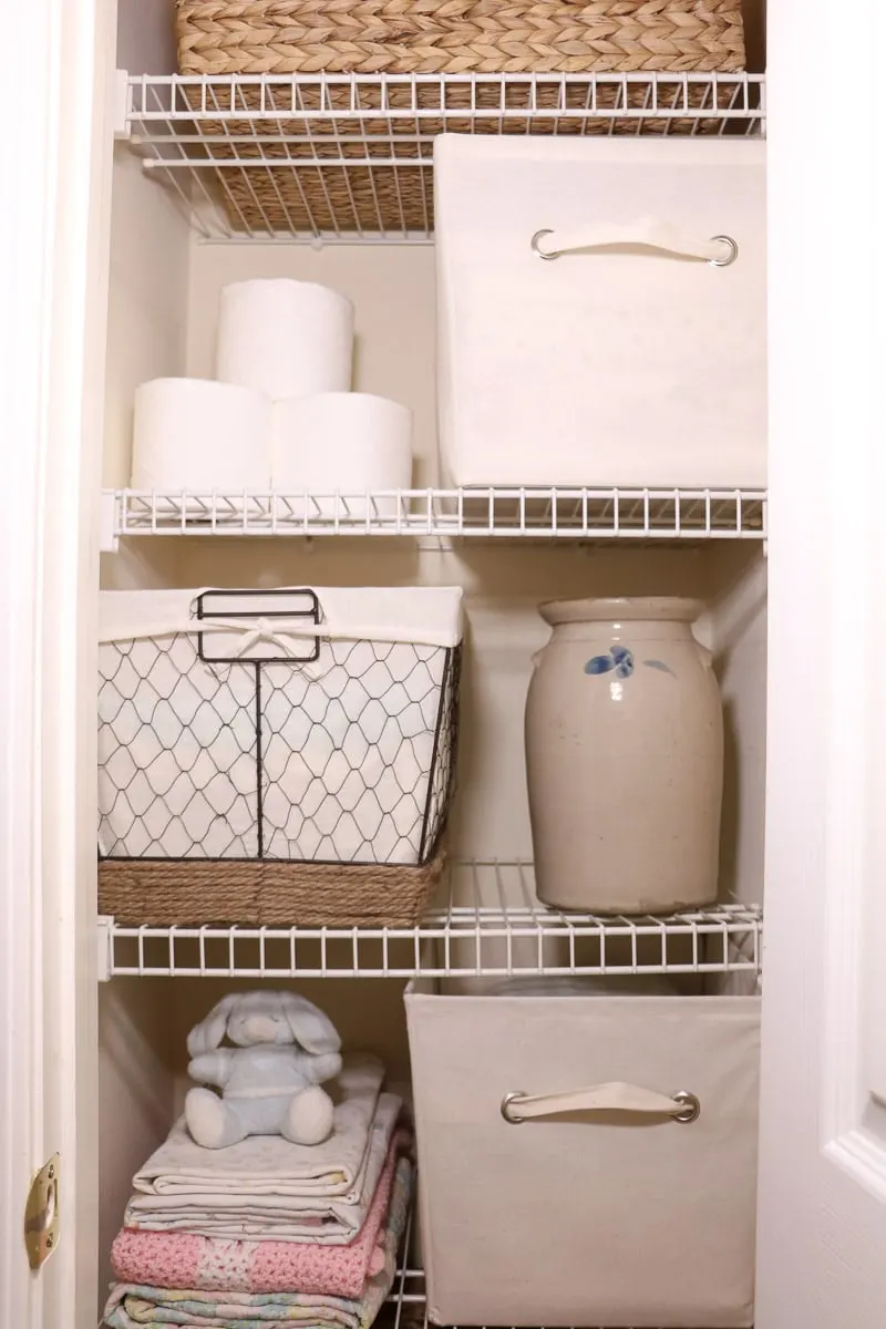 how to get organized at home and stay organized by using baskets
