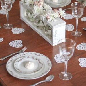 Valentine table decorations