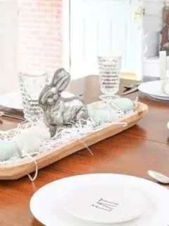 Easter place setting and centerpieces