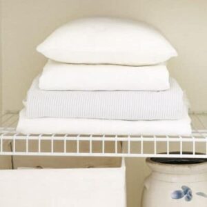 HOW TO FOLD BED SHEETS NEATLY