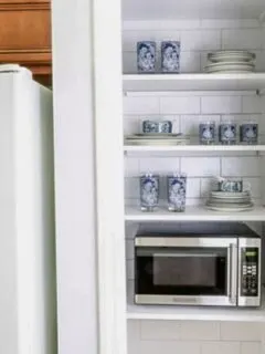 Microwave in pantry