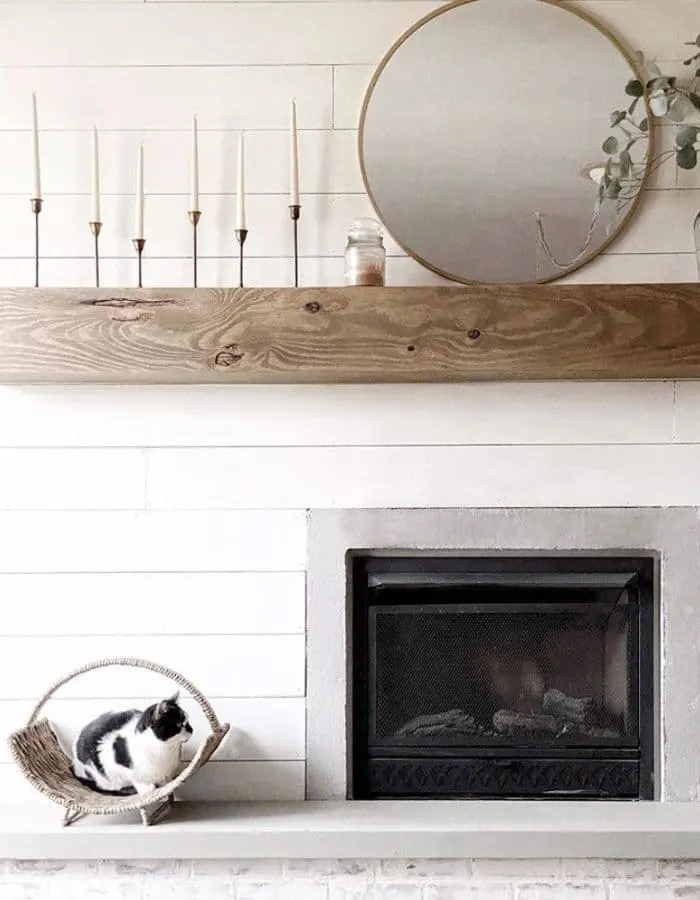 Alabaster White on a fireplace from Everyday With Tinaray