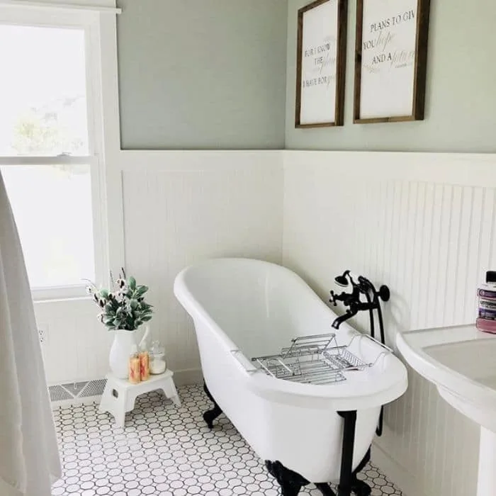 Sherwin Williams Alabaster Paint in a farmhouse bathroom by Keeping Up With The Jones Ranch