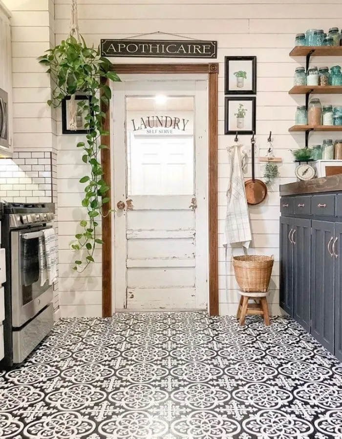 Peel and stick tile in a kitchen by Little Rustic Dream