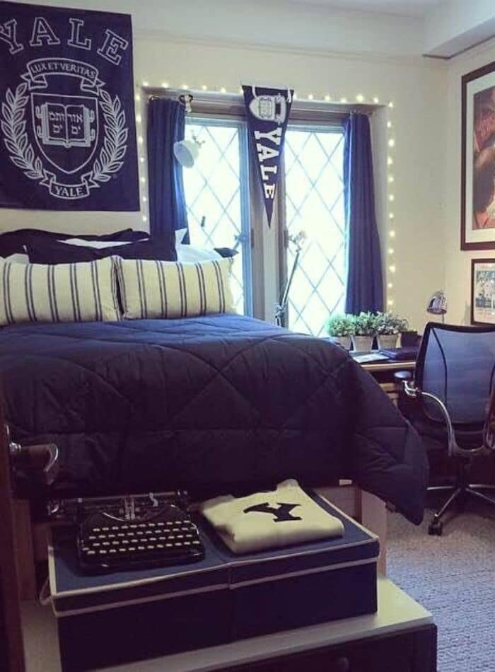 Yale dorm room decorating ideas using flags and pennants.  Flags for Dorm Room