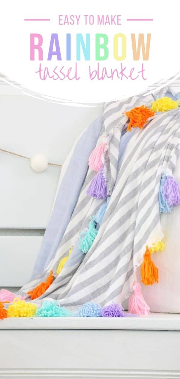 HOW TO MAKE YARN TASSELS LIFE ON SUMMERHILL