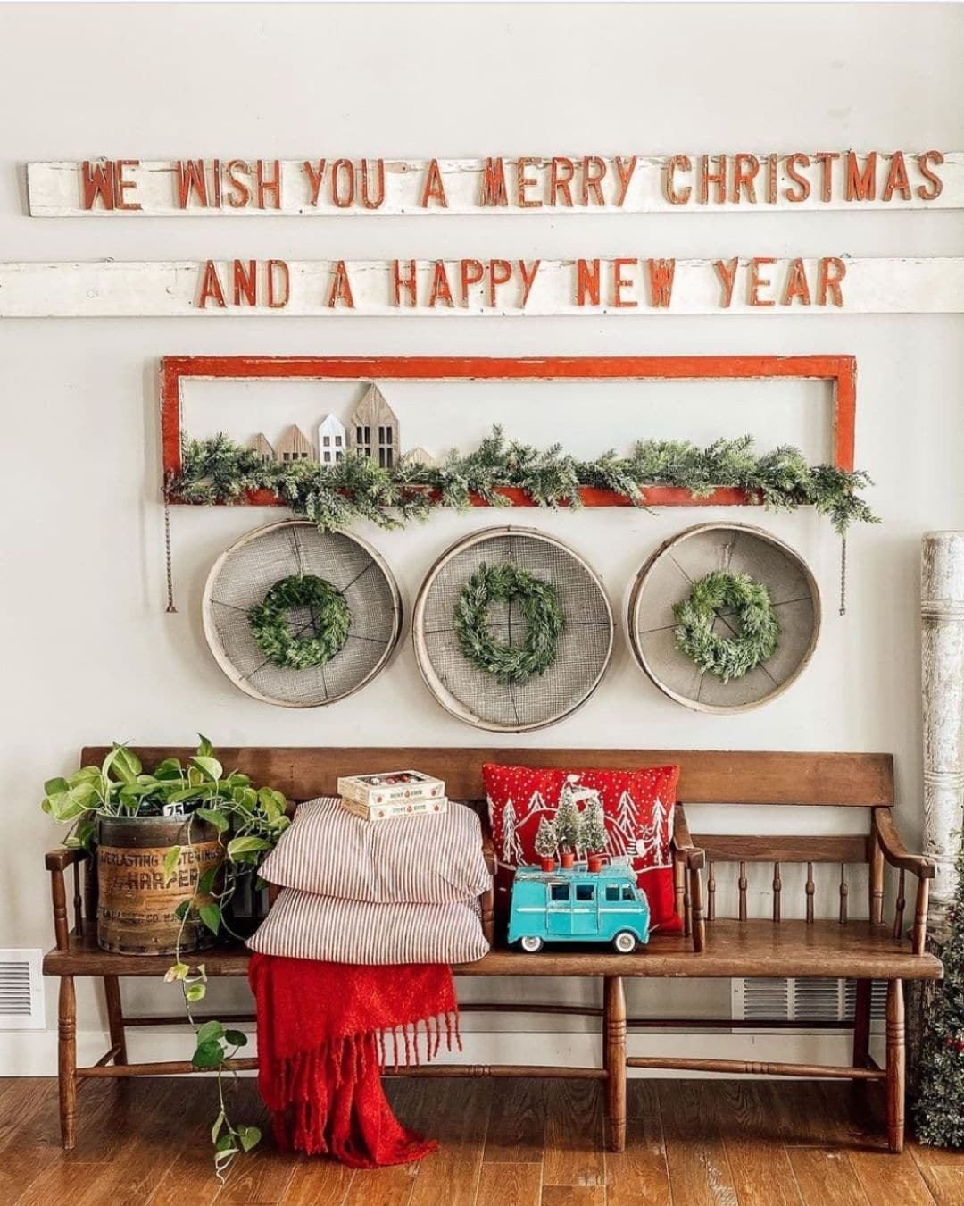 ADORABLE VINTAGE TRUCK CHRISTMAS DECOR IDEAS