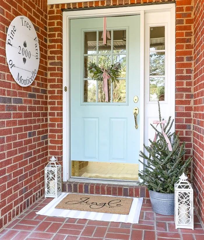 Front porch wreath idea for Christmas