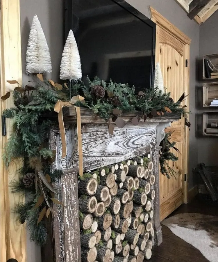 Rustic Christmas fireplace mantel decor idea