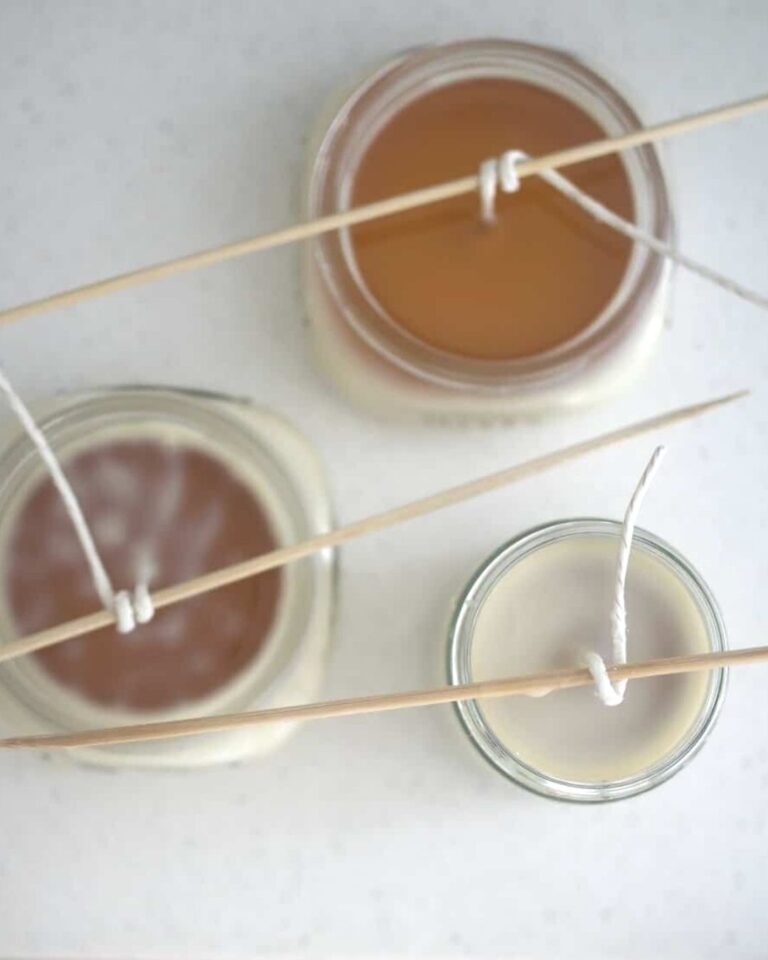 WHAT INGREDIENTS TO LOOK FOR IN CLEAN BURNING CANDLES