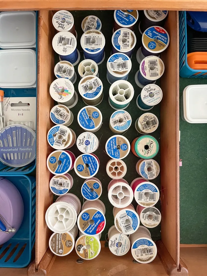 HOW TO ORGANIZE SEWING SUPPLIES ON A BUDGET