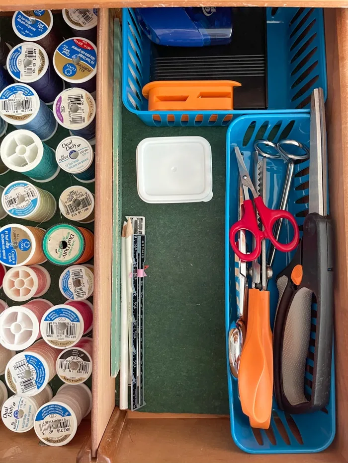 How to organize sewing supplies on a budget in a drawer