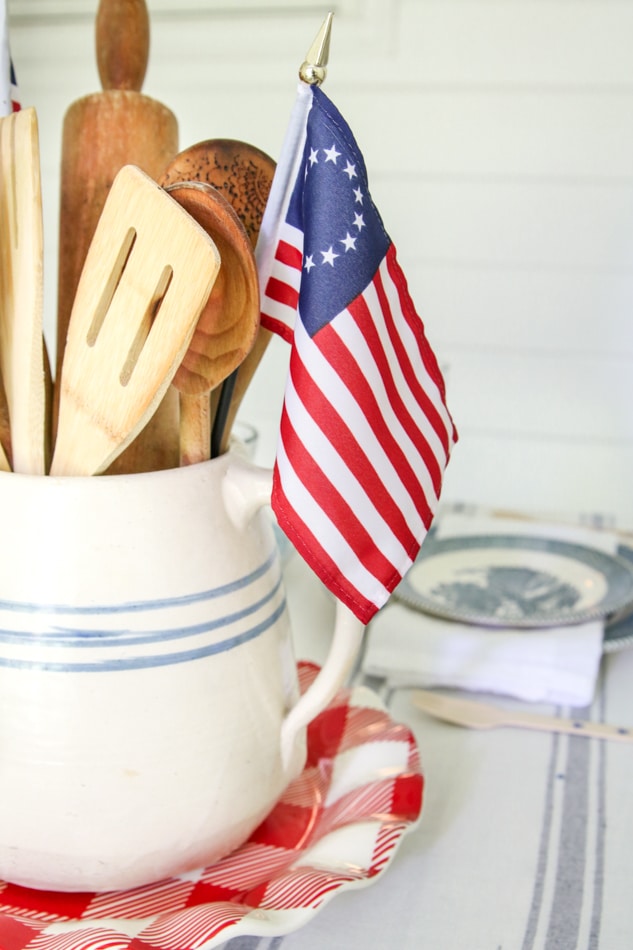 Betsy Ross patriotic centerpiece
