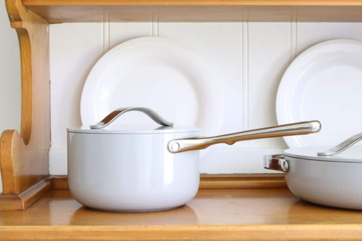 Easy DIY Pot Lid Holder for Kitchen Cabinet Doors