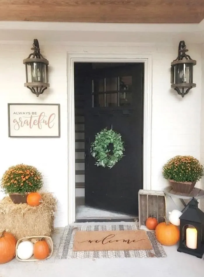 Thanksgiving fall porch decor ideas
