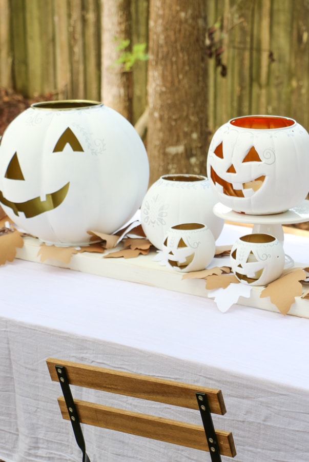Jack o lantern centerpiece using Pottery Barn pumpkins