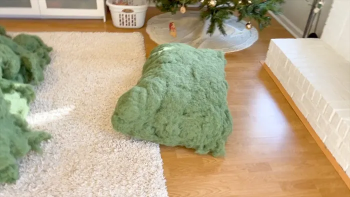 Cleaning couch cushion covers