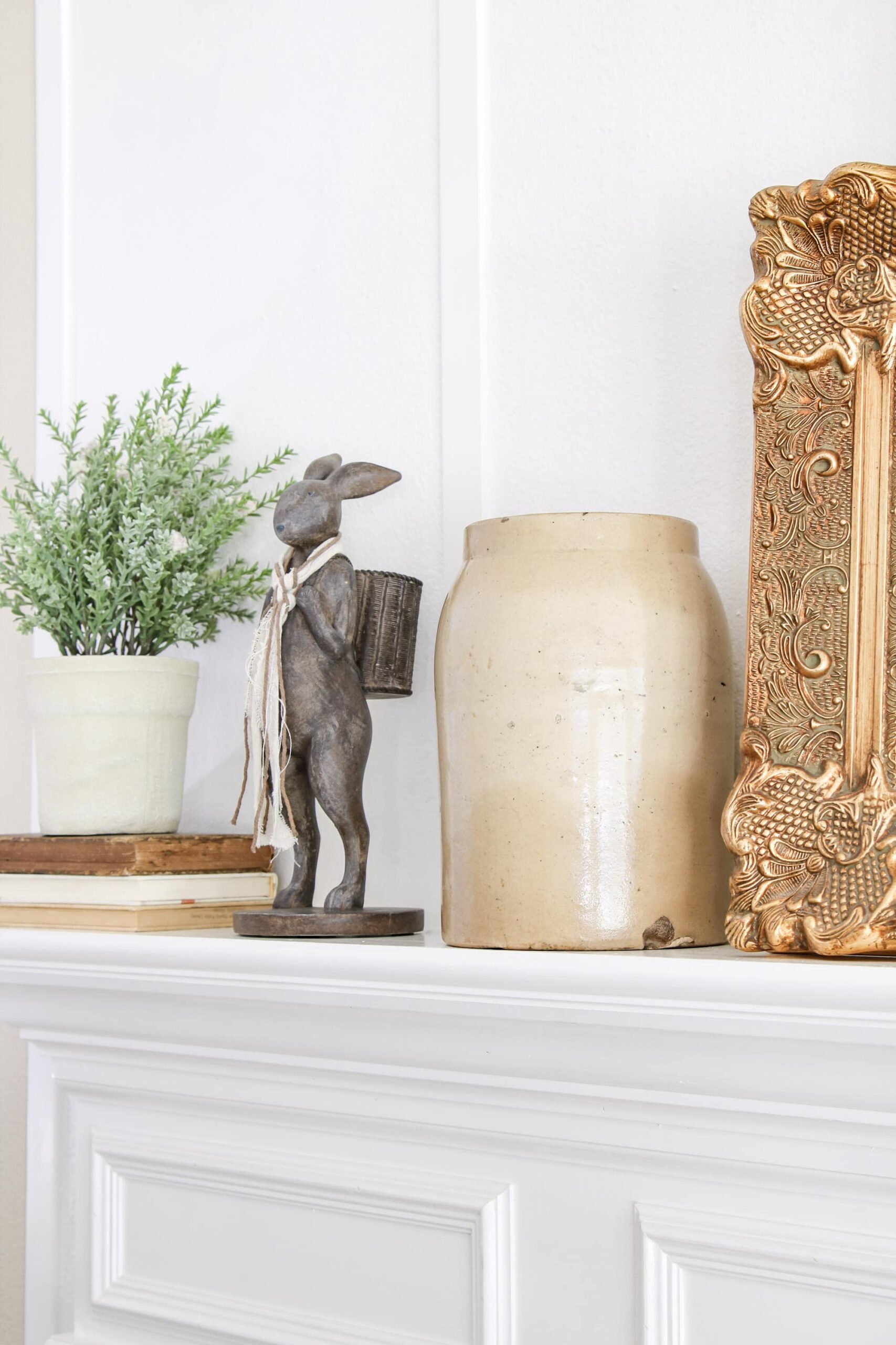 Decorating a Mantel for Spring that is Easy and Inspiring