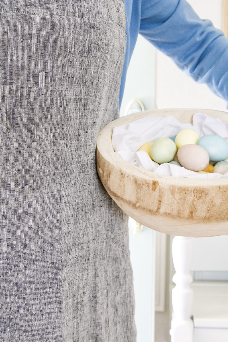 How to dye Easter eggs naturally