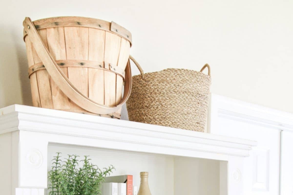 12 Creative Ideas on How to Decorate with Wicker Baskets