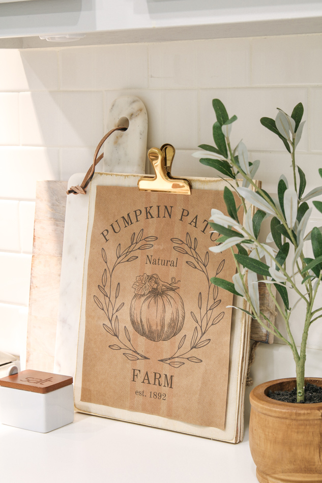 Fall printable decoration idea for kitchen