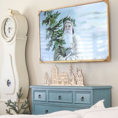 Paint TV Frame DIY: Make Your TV Look Like Art