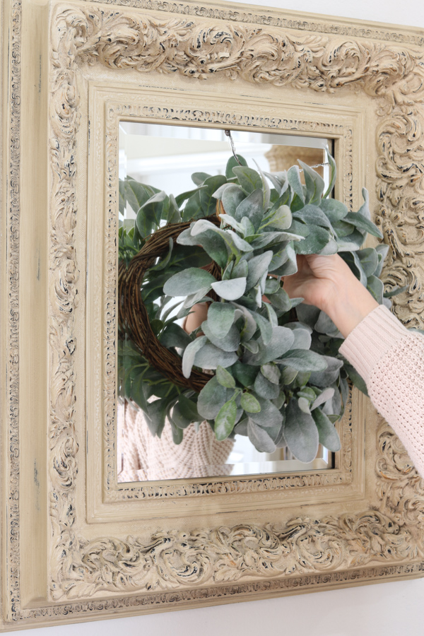 HOW TO HANG A WREATH ON A MIRROR 2